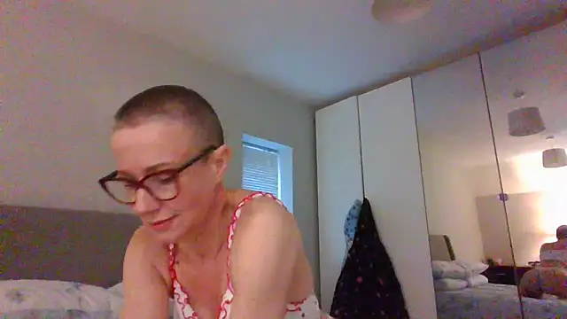 ELEGANT-ARIA36 online show from 02-09-25, 03:45