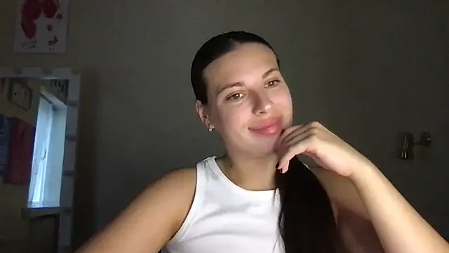 Snapshot of MoonriseGoddess chatting on 07-28-26, 09:04 MoonriseGoddess online show from 07-28-26, 09:04