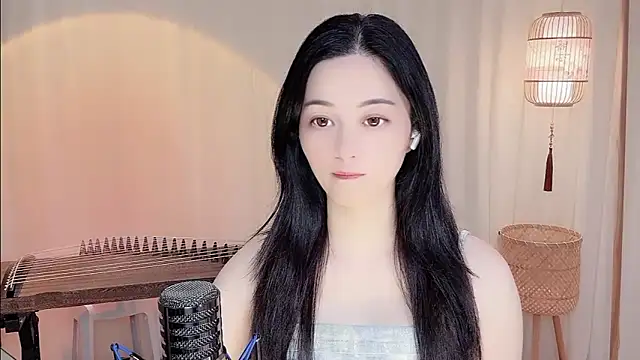 Snapshot of Tian-xin-999 chatting on 06-02-26, 04:20 Tian-xin-999 online show from 06-02-26, 04:20