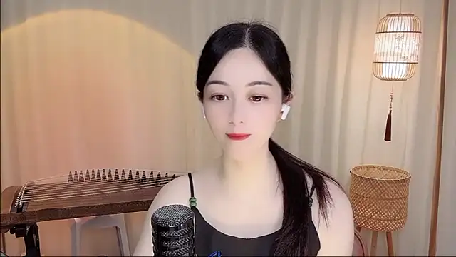 Snapshot of Tian-xin-999 chatting on 06-17-26, 04:19 Tian-xin-999 online show from 06-17-26, 04:19