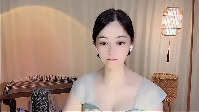 Snapshot of Tian-xin-999 chatting on 06-20-26, 04:32 Tian-xin-999 online show from 06-20-26, 04:32