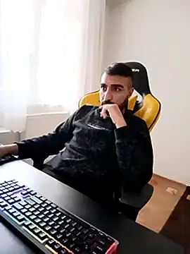 SertSikici022 online show from 12-05-24, 11:49