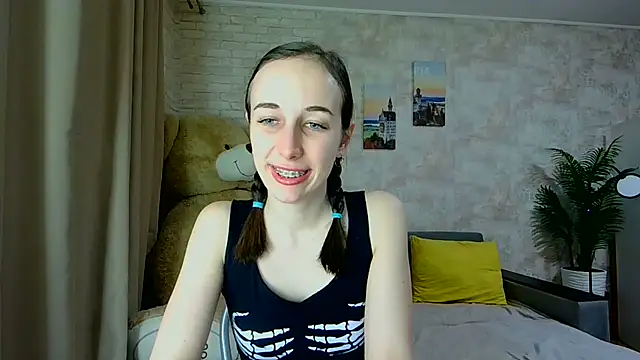 Anika bloom online show from 02-12-26, 06:47