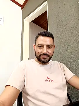 P4uzud4O online show from 03-29-26, 01:33