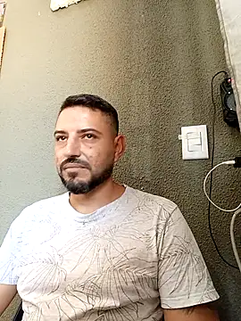 P4uzud4O online show from 04-15-26, 01:40