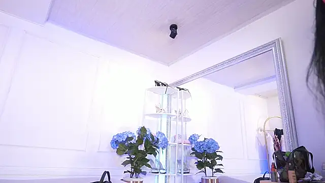 elasummer online show from 02-07-26, 12:31