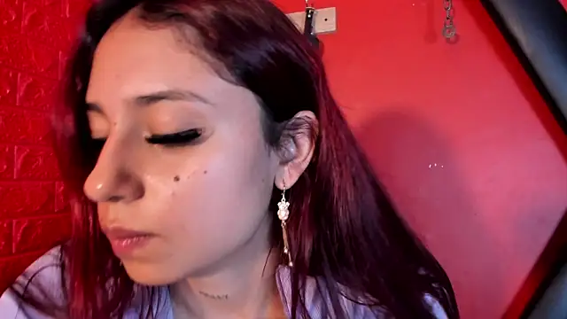 Monttserratt online show from 11-13-25, 07:13