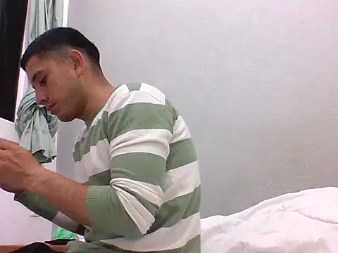 Snapshot of Deportist chatting on 11-10-25, 07:13 Deportist online show from 11-10-25, 07:13