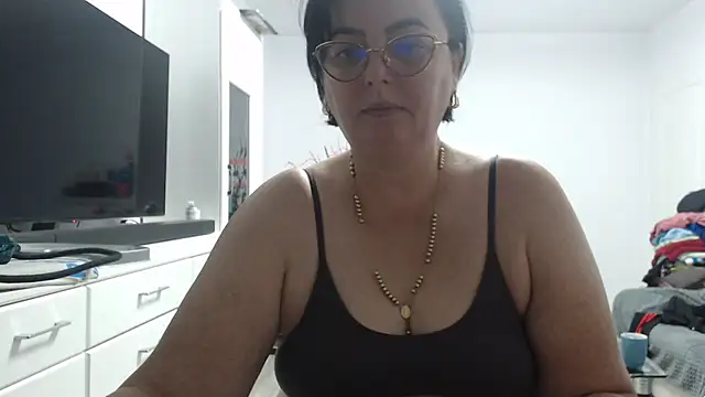 Snapshot of Amandamuller1982 chatting on 10-05-25, 10:07 Amandamuller1982 online show from 10-05-25, 10:07