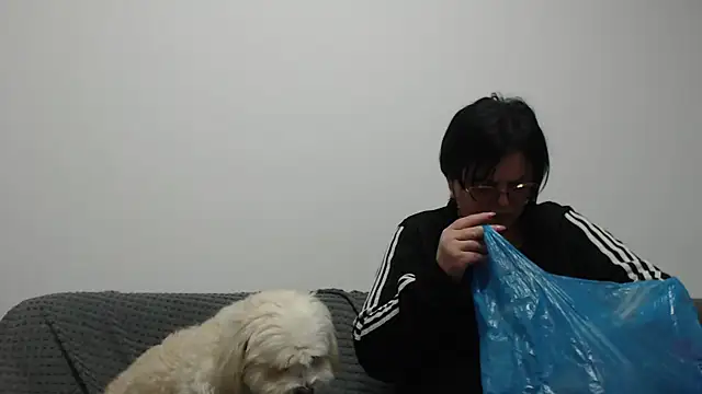 Snapshot of Amandamuller1982 chatting on 11-22-25, 05:01 Amandamuller1982 online show from 11-22-25, 05:01