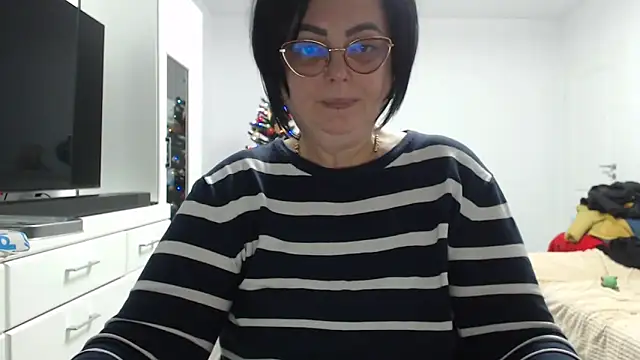 Snapshot of Amandamuller1982 chatting on 12-14-25, 09:30 Amandamuller1982 online show from 12-14-25, 09:30