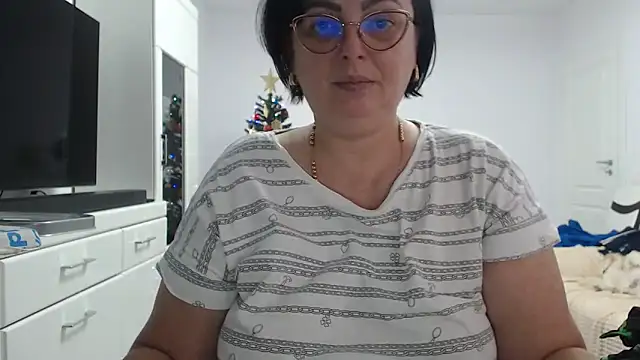 Snapshot of Amandamuller1982 chatting on 12-21-25, 09:27 Amandamuller1982 online show from 12-21-25, 09:27