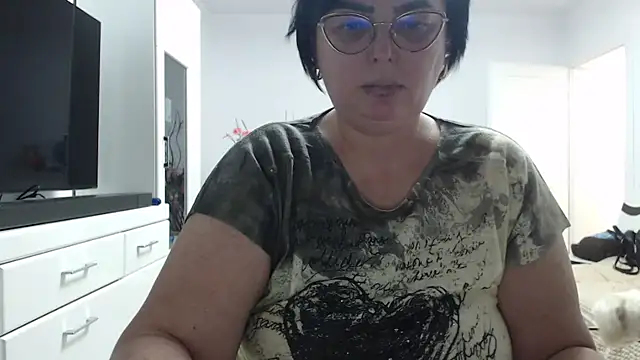 Snapshot of Amandamuller1982 chatting on 01-31-26, 08:51 Amandamuller1982 online show from 01-31-26, 08:51