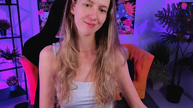 Sharon Evansi online show from 12-26-24, 02:59