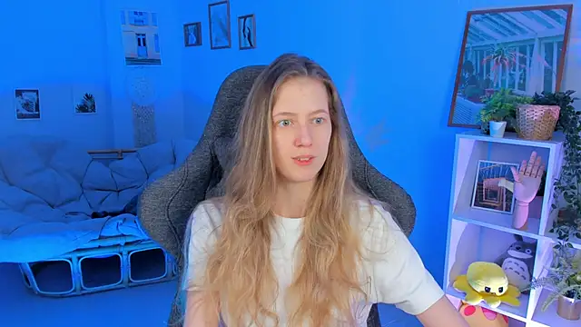 Sharon Evansi online show from 03-09-25, 03:16