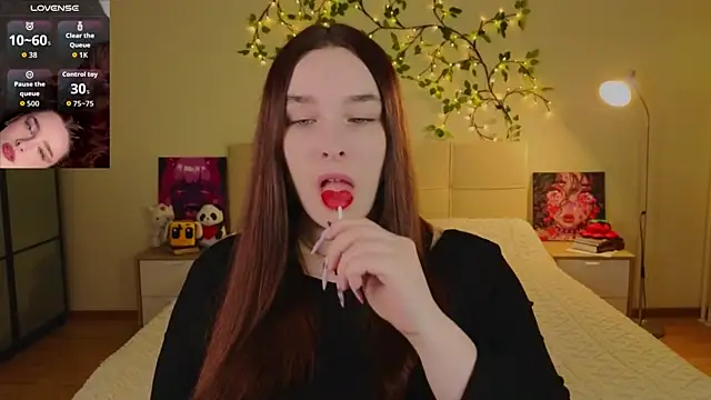 CookyDaisy online show from 03-26-26, 02:39