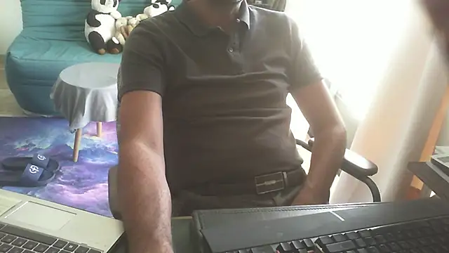 shyfrenchcock1 online show from 06-05-26, 07:36
