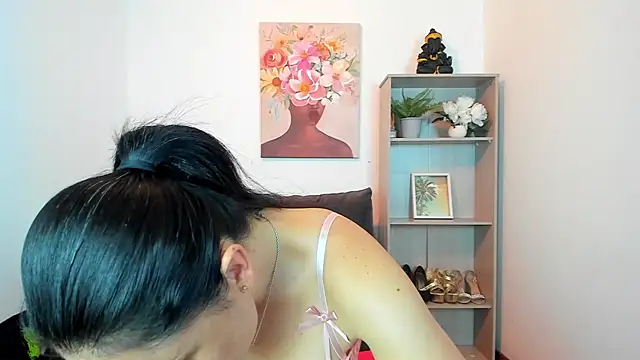 SaraMilf 69 online show from 07-05-26, 04:07