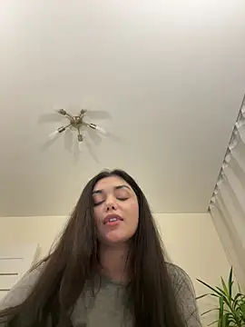 Snapshot of Sweet_Khalifa_ chatting on 01-17-25, 05:19 Sweet Khalifa online show from 01-17-25, 05:19