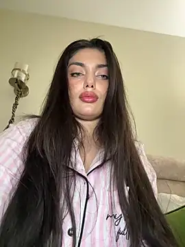 Snapshot of Sweet_Khalifa_ chatting on 01-06-26, 02:54 Sweet Khalifa online show from 01-06-26, 02:54
