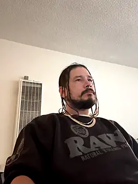 Snapshot of 8cho2os chatting on 10-08-25, 08:39 8cho2os online show from 10-08-25, 08:39