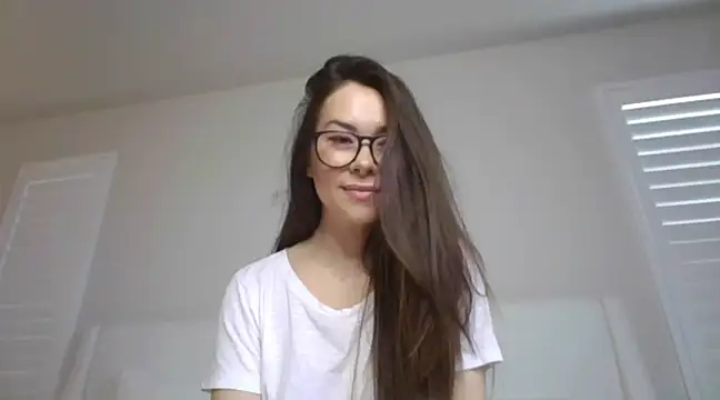 mixedasiangirl online show from 03-17-25, 07:04