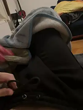 jessieandjames29 online show from 03-22-25, 04:58