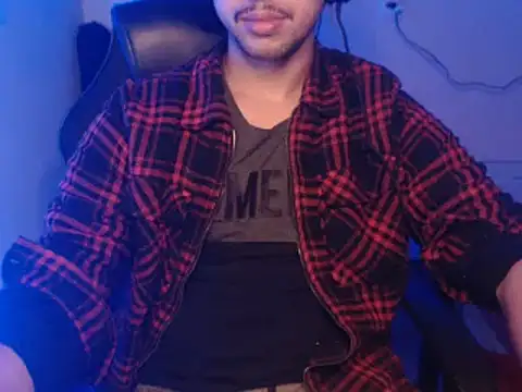 Snapshot of anjonoturno1 chatting on 12-17-24, 04:23 anjonoturno1 online show from 12-17-24, 04:23