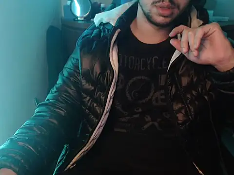 Snapshot of anjonoturno1 chatting on 10-20-25, 08:15 anjonoturno1 online show from 10-20-25, 08:15