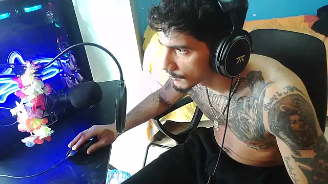 Badboyi1997 online show from 10-23-25, 02:16