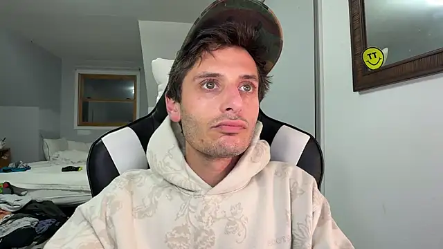 Dylansd online show from 12-18-24, 07:15