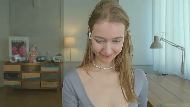 Snapshot of solar_bella chatting on 02-09-25, 02:07 solar bella online show from 02-09-25, 02:07