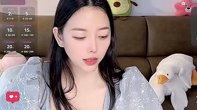 Yilin1999 online show from 09-23-25, 08:39