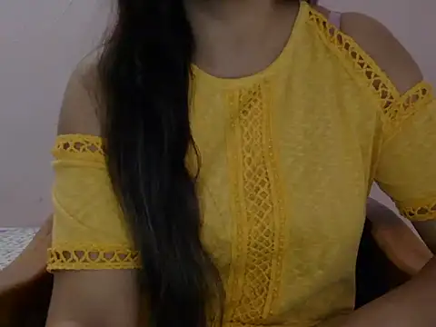 Snapshot of diva-22 chatting on 12-23-24, 11:47 diva-22 online show from 12-23-24, 11:47