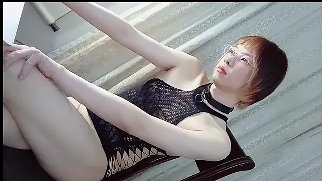 adawang1986 online show from 02-26-25, 01:41