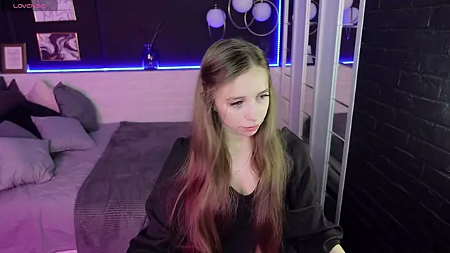 OliviaGentle online show from 12-02-24, 03:47