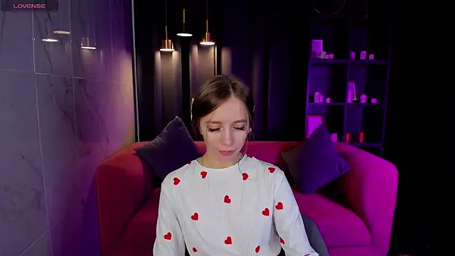 OliviaGentle online show from 12-04-24, 02:09