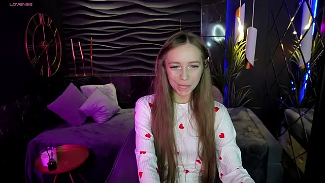 OliviaGentle online show from 12-12-24, 01:10