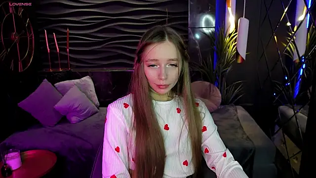 OliviaGentle online show from 12-12-24, 04:15