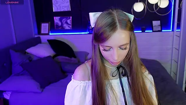 OliviaGentle online show from 01-25-25, 02:47