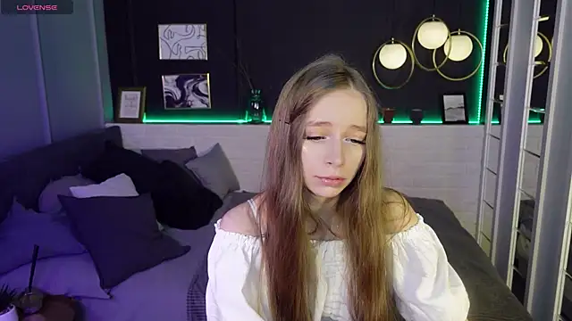 OliviaGentle online show from 02-07-25, 10:52