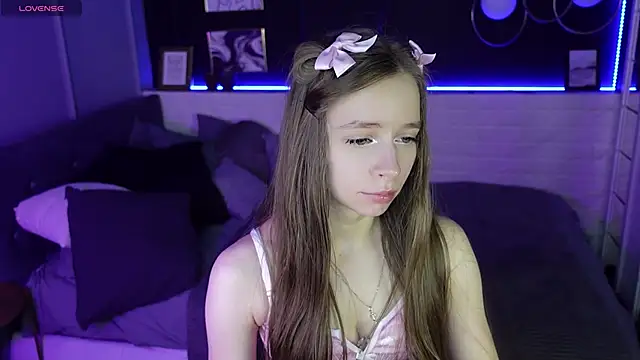 OliviaGentle online show from 02-18-25, 02:05