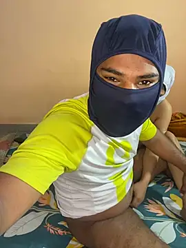 Snapshot of mickey_love chatting on 01-24-25, 09:39 mickey love online show from 01-24-25, 09:39