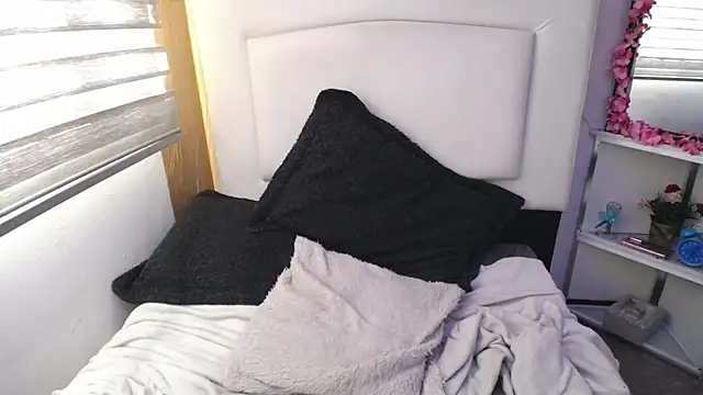 Snapshot of palmer_mIix chatting on 01-10-25, 09:31 palmer mIix online show from 01-10-25, 09:31