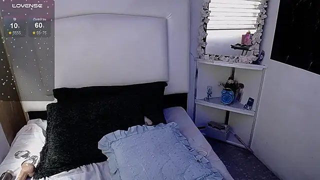 Snapshot of palmer_mIix chatting on 03-22-25, 12:25 palmer mIix online show from 03-22-25, 12:25