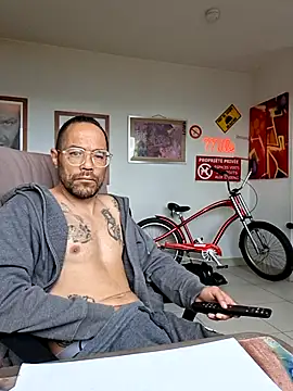 mileflav0r online show from 05-16-26, 07:27