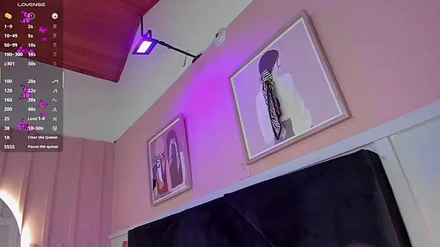 elodie walker online show from 10-28-25, 04:09