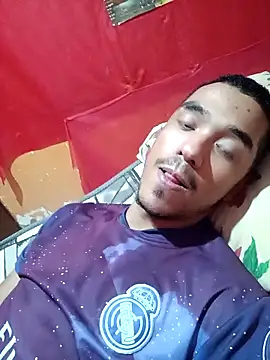 Snapshot of JuggedRegrets chatting on 02-16-26, 04:08 JuggedRegrets online show from 02-16-26, 04:08