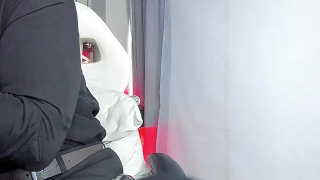 Lucii fer  online show from 03-11-26, 12:11