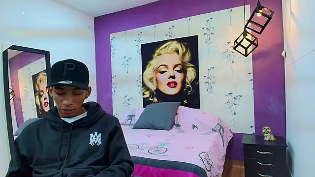 alejandro king1 online show from 02-17-25, 12:38